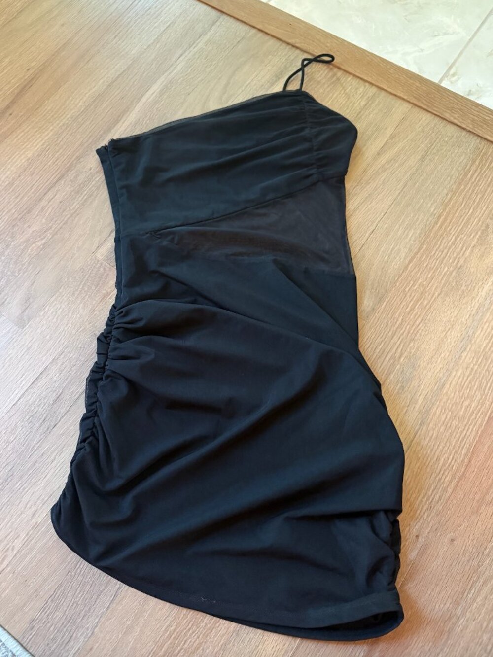 Superdown black one shoulder dress